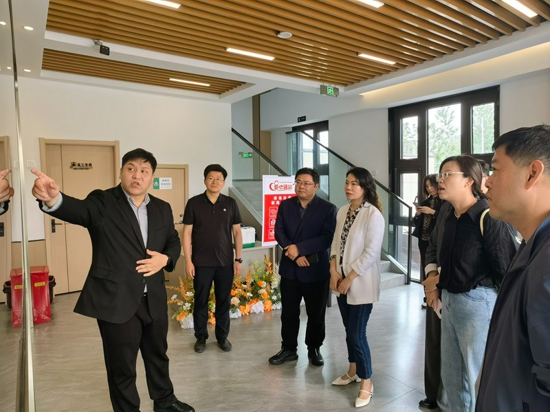 1747882091134005965.jpg 1.jpg